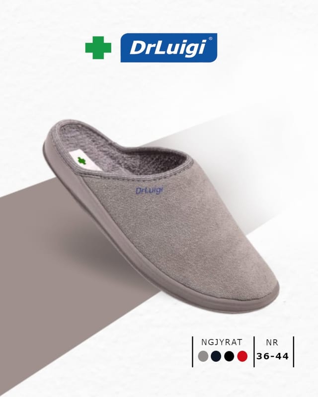 Papuçe DrLuigi gri mbi sfond diagonal