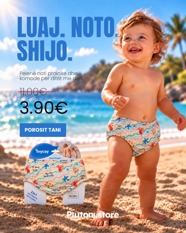 Fëmijë në plazh me pelenë noti mycey